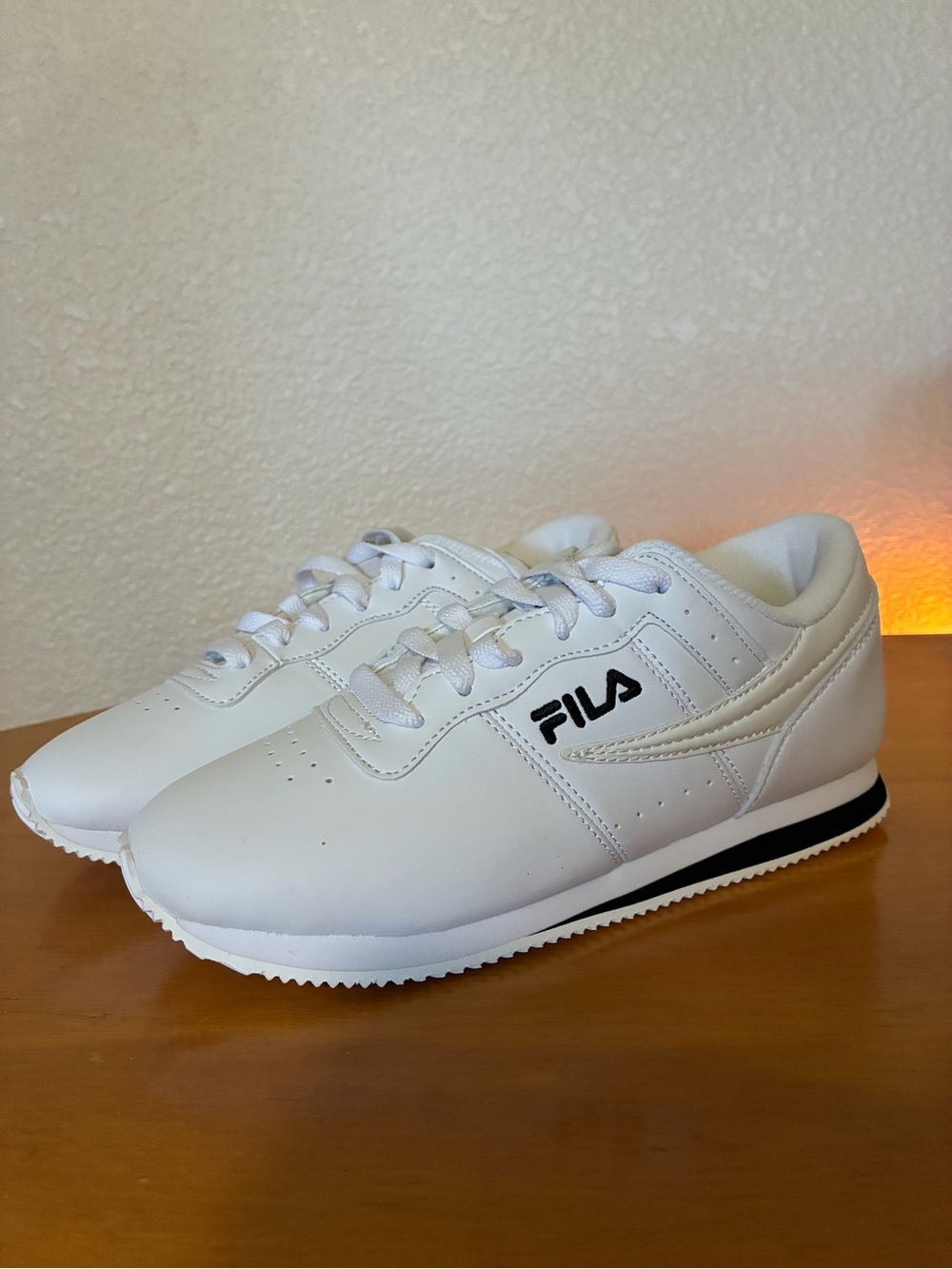 Fila brand new White Low-Top women Sneakers with Black Logo Accent